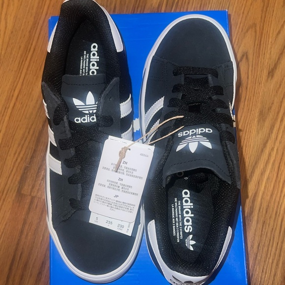 Size 5-Adidas Campus Vulc Black White